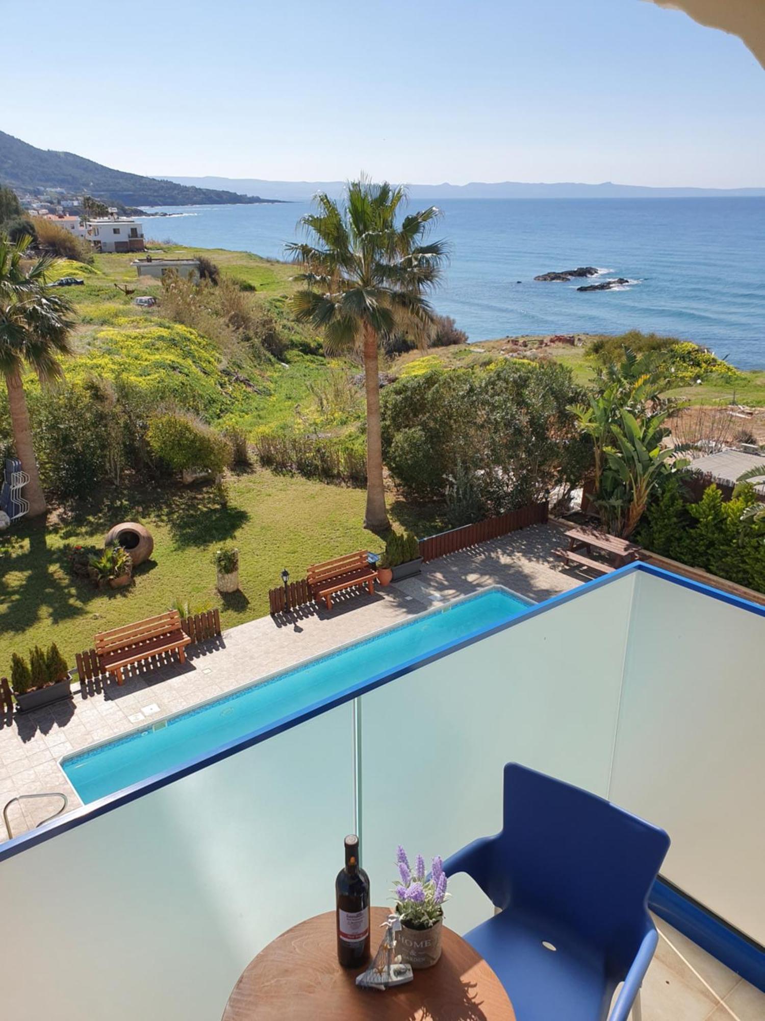 Kanalli Apartments Pomos Oda fotoğraf